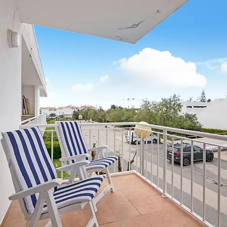 Costa 68 Apartment *