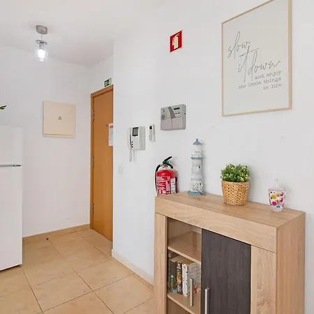 Costa 68 Apartment *