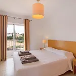 Costa 68 *